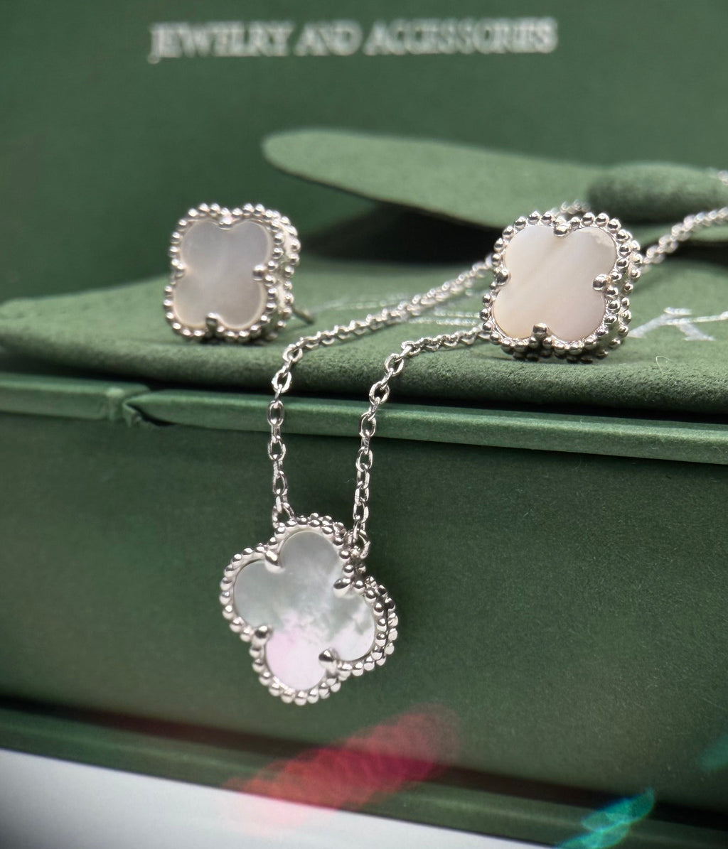 White Clover Set
