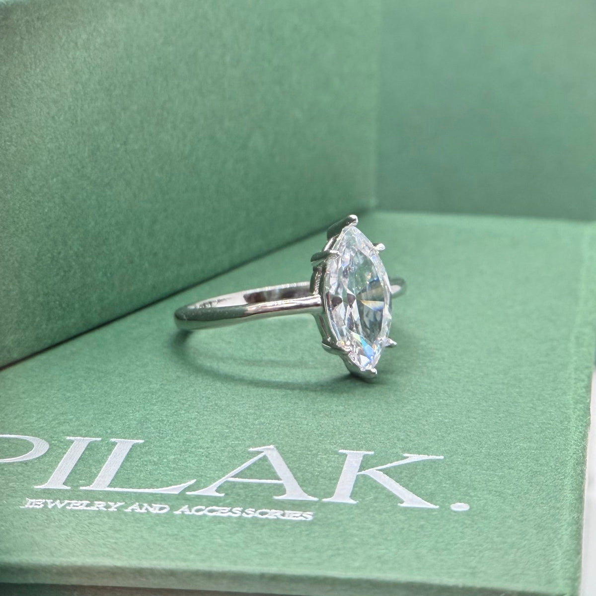 Marquise Ring