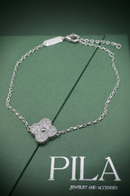 Zircon Clover Bracelet