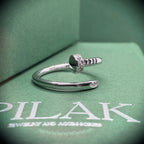 Nail Ring