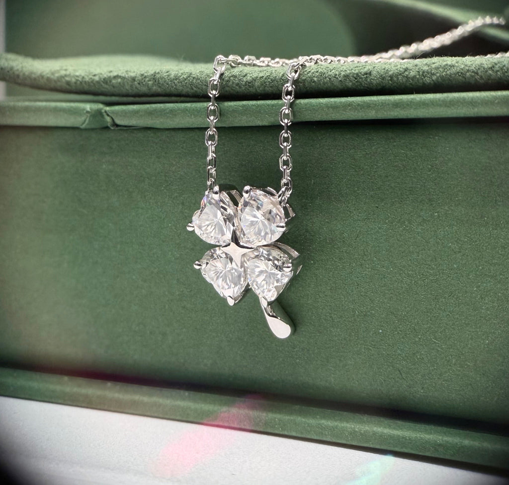 Elara Necklace