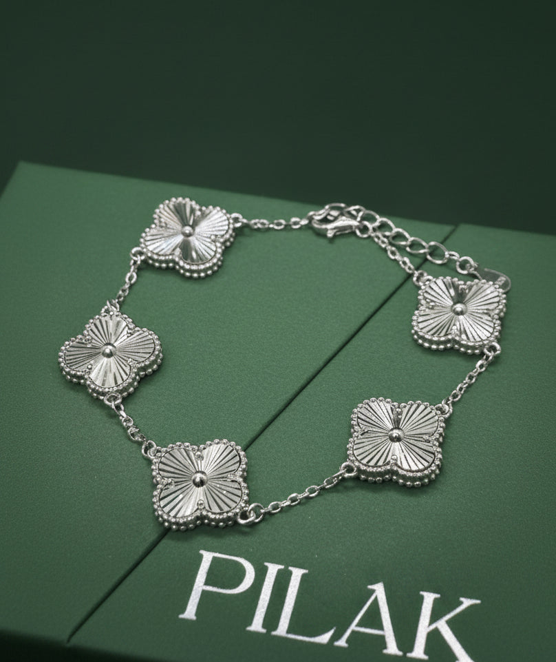 Silver Clover Bracelet
