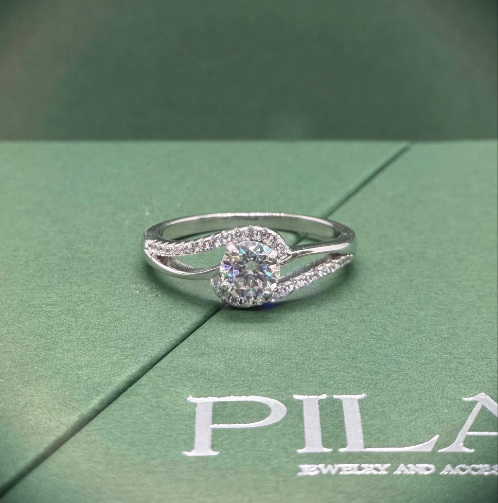 Solenne Ring
