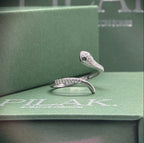 Serpentine Ring